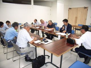 定款改正などを決めた弘前アマチュア無線クラブ_640.jpg
